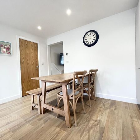 Exceptional 3 Bedroom Home In Penzance~New~Seaside Bagian luar foto