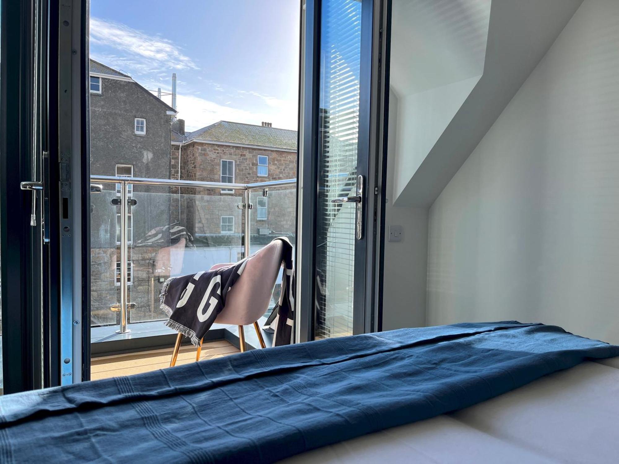 Exceptional 3 Bedroom Home In Penzance~New~Seaside Bagian luar foto