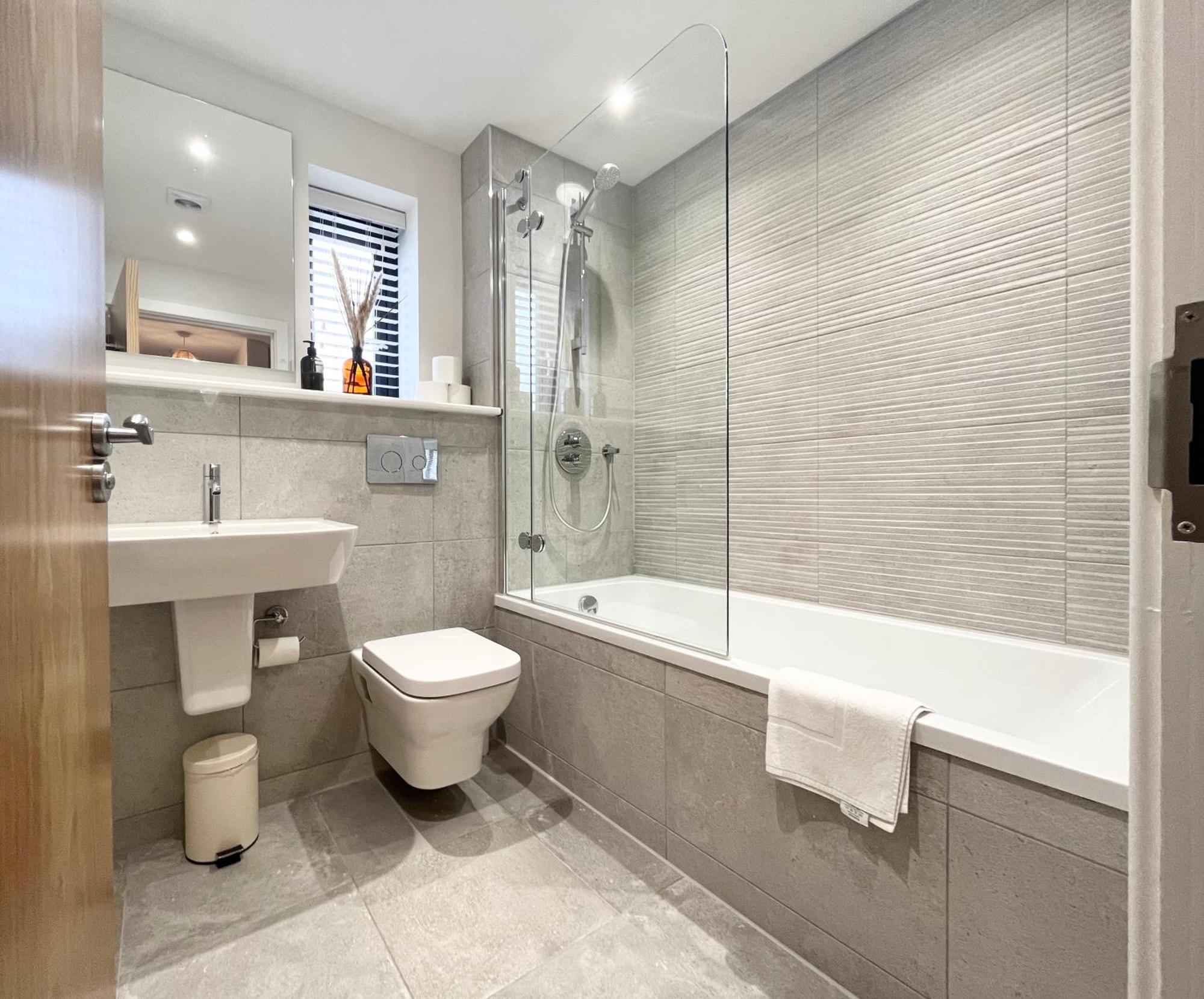 Exceptional 3 Bedroom Home In Penzance~New~Seaside Bagian luar foto